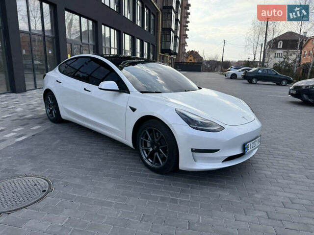 Белый Тесла Модель 3, объемом двигателя 0 л и пробегом 37 тыс. км за 19999 $, фото 69 на Automoto.ua