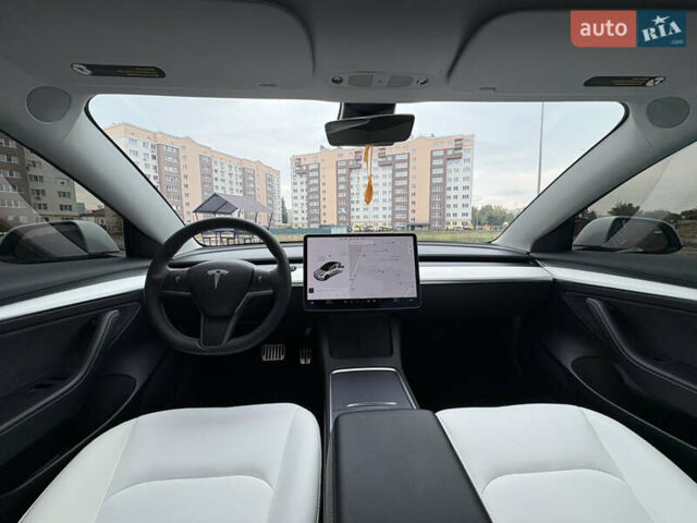 Тесла Модель 3 2021 в Днепре (Днепропетровске) на Automoto.ua Белый Тесла Модель 3, объемом двигателя 0 л и пробегом 38 тыс. км за 22000 $, фото 13 на Automoto.ua