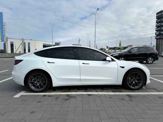 Тесла Модель 3 2021 у Луцьку на Automoto.ua Білий Тесла Модель 3, об'ємом двигуна 0 л та пробігом 170 тис. км за 18500 $, фото 16 на Automoto.ua