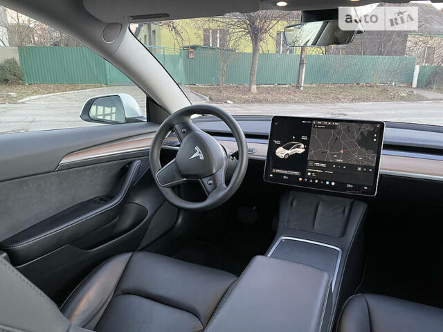 Білий Тесла Модель 3, об'ємом двигуна 0 л та пробігом 34 тис. км за 19500 $, фото 20 на Automoto.ua