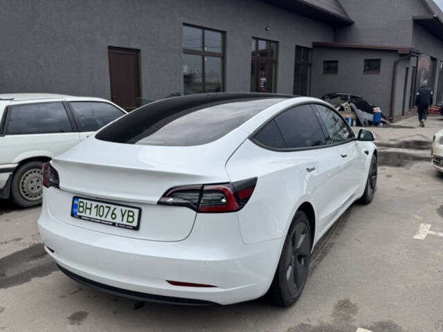 Белый Тесла Модель 3, объемом двигателя 0 л и пробегом 146 тыс. км за 16500 $, фото 2 на Automoto.ua