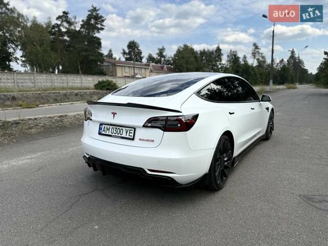 Білий Тесла Модель 3, об'ємом двигуна 0 л та пробігом 75 тис. км за 25600 $, фото 9 на Automoto.ua