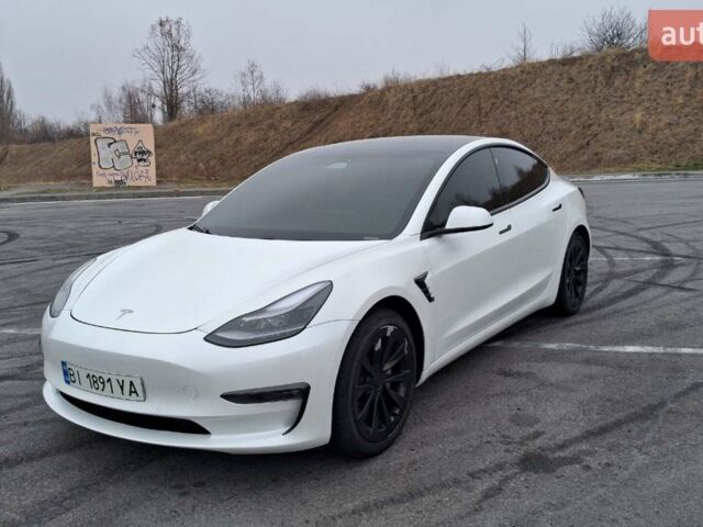 Белый Тесла Модель 3, объемом двигателя 0 л и пробегом 26 тыс. км за 27000 $, фото 13 на Automoto.ua