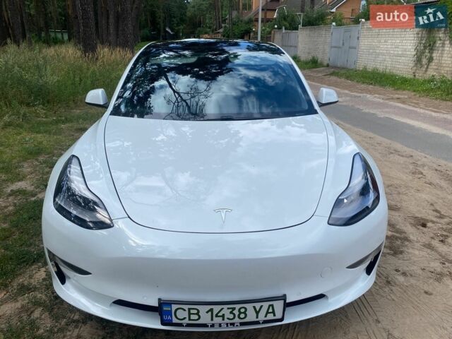 Белый Тесла Модель 3, объемом двигателя 0 л и пробегом 56 тыс. км за 18500 $, фото 2 на Automoto.ua
