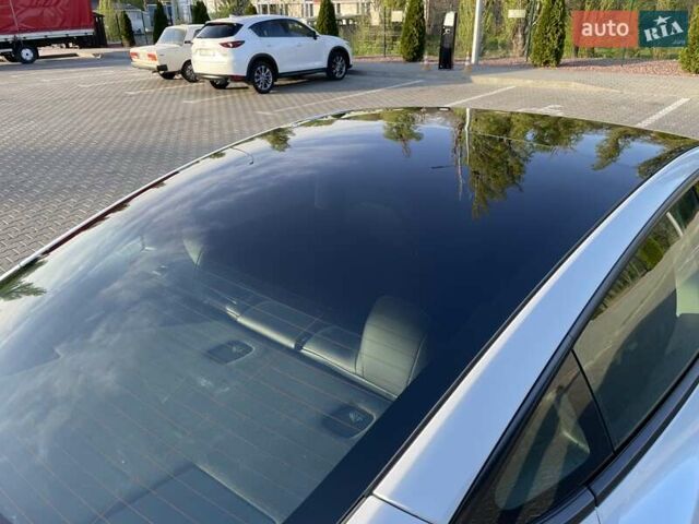 Белый Тесла Модель 3, объемом двигателя 0 л и пробегом 37 тыс. км за 22999 $, фото 40 на Automoto.ua