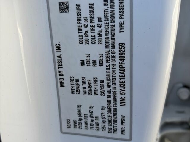 Белый Тесла Модель 3, объемом двигателя 0 л и пробегом 88 тыс. км за 22500 $, фото 17 на Automoto.ua