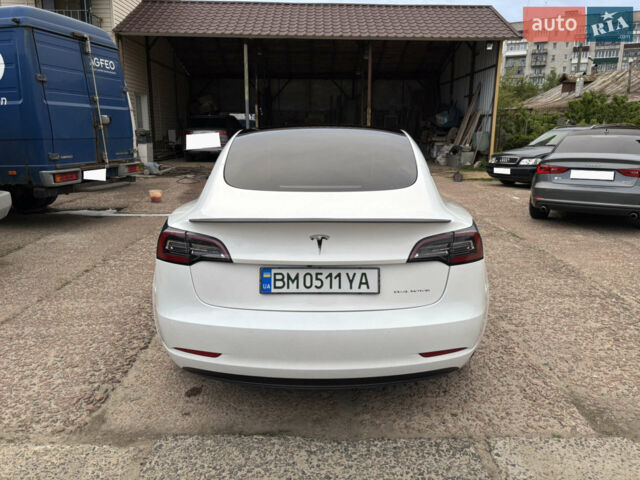 Белый Тесла Модель 3, объемом двигателя 0 л и пробегом 33 тыс. км за 27000 $, фото 7 на Automoto.ua