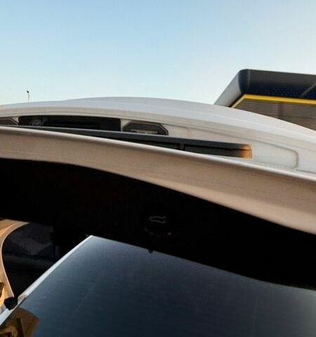 Белый Тесла Модель 3, объемом двигателя 0 л и пробегом 38 тыс. км за 21999 $, фото 23 на Automoto.ua