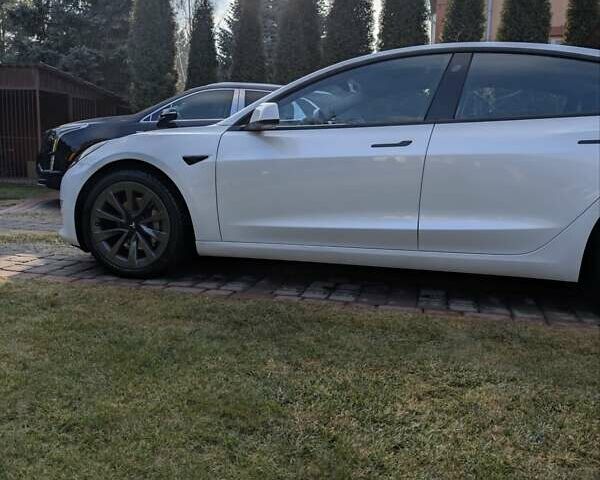 Белый Тесла Модель 3, объемом двигателя 0 л и пробегом 152 тыс. км за 21000 $, фото 7 на Automoto.ua