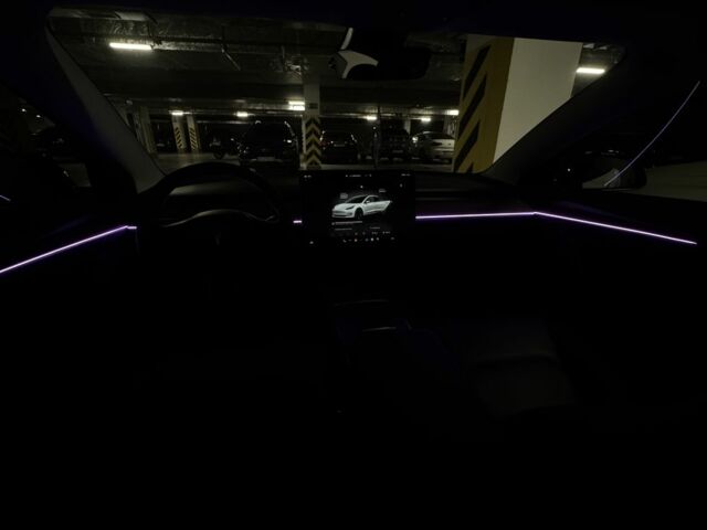 Білий Тесла Модель 3, об'ємом двигуна 0 л та пробігом 31 тис. км за 20900 $, фото 1 на Automoto.ua