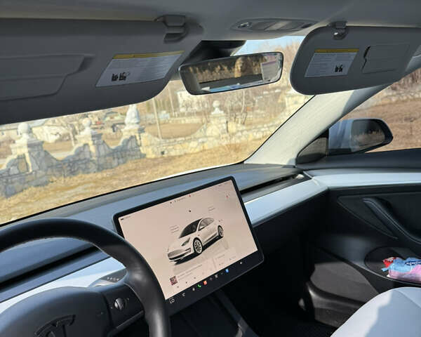 Білий Тесла Модель 3, об'ємом двигуна 0 л та пробігом 47 тис. км за 21500 $, фото 15 на Automoto.ua