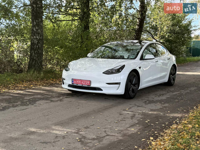 Тесла Модель 3 2022 в Дубно на Automoto.ua Белый Тесла Модель 3, объемом двигателя 0 л и пробегом 57 тыс. км за 22700 $, фото 13 на Automoto.ua
