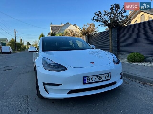 Белый Тесла Модель 3, объемом двигателя 0 л и пробегом 102 тыс. км за 21900 $, фото 12 на Automoto.ua