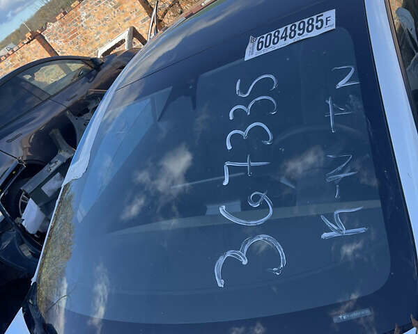 Білий Тесла Модель 3, об'ємом двигуна 0 л та пробігом 99 тис. км за 12200 $, фото 11 на Automoto.ua