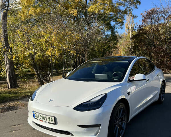 Білий Тесла Модель 3, об'ємом двигуна 0 л та пробігом 27 тис. км за 30000 $, фото 25 на Automoto.ua