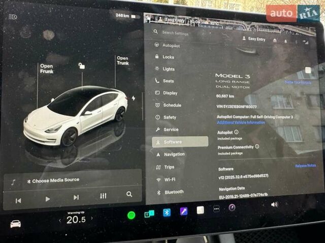 Белый Тесла Модель 3, объемом двигателя 0 л и пробегом 68 тыс. км за 22500 $, фото 4 на Automoto.ua