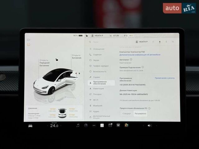 Білий Тесла Модель 3, об'ємом двигуна 0 л та пробігом 117 тис. км за 20999 $, фото 21 на Automoto.ua