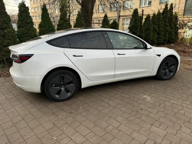 Білий Тесла Модель 3, об'ємом двигуна 0 л та пробігом 68 тис. км за 20500 $, фото 7 на Automoto.ua