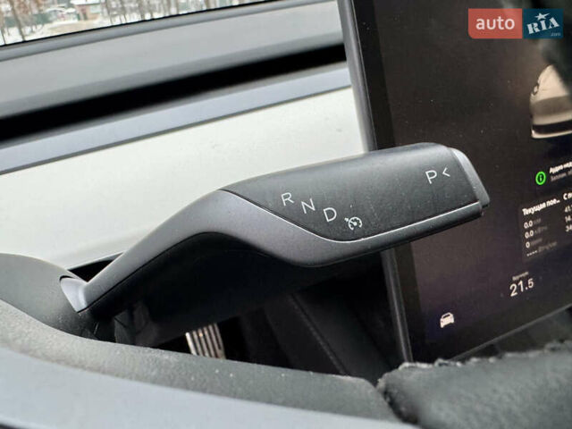 Білий Тесла Модель 3, об'ємом двигуна 0 л та пробігом 89 тис. км за 22000 $, фото 32 на Automoto.ua