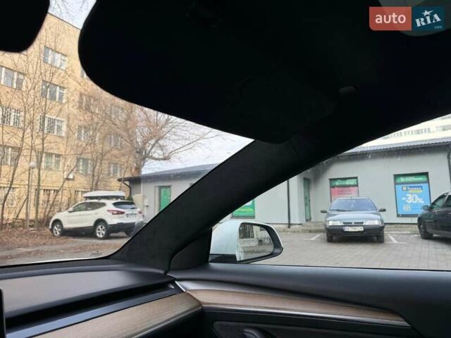 Белый Тесла Модель 3, объемом двигателя 0 л и пробегом 68 тыс. км за 22500 $, фото 1 на Automoto.ua