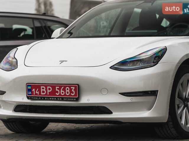 Білий Тесла Модель 3, об'ємом двигуна 0 л та пробігом 3 тис. км за 42000 $, фото 8 на Automoto.ua