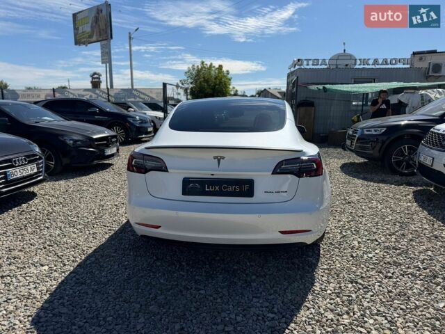 Белый Тесла Модель 3, объемом двигателя 0 л и пробегом 83 тыс. км за 21500 $, фото 14 на Automoto.ua