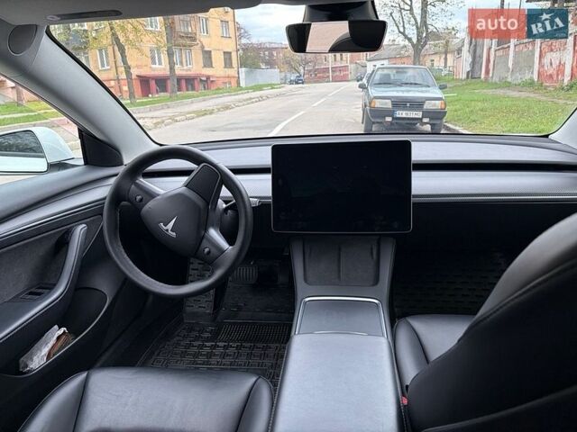 Белый Тесла Модель 3, объемом двигателя 0 л и пробегом 55 тыс. км за 20900 $, фото 8 на Automoto.ua