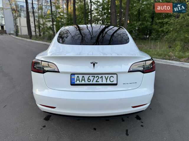 Белый Тесла Модель 3, объемом двигателя 0 л и пробегом 100 тыс. км за 20900 $, фото 5 на Automoto.ua