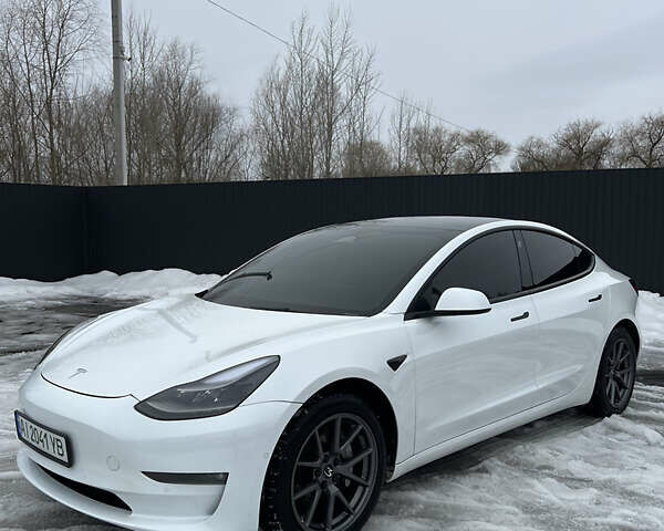 Білий Тесла Модель 3, об'ємом двигуна 0 л та пробігом 51 тис. км за 24500 $, фото 5 на Automoto.ua