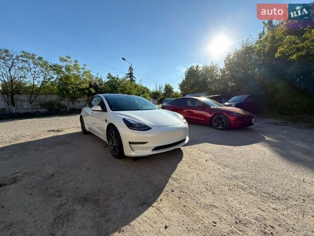 Білий Тесла Модель 3, об'ємом двигуна 0 л та пробігом 40 тис. км за 22900 $, фото 12 на Automoto.ua