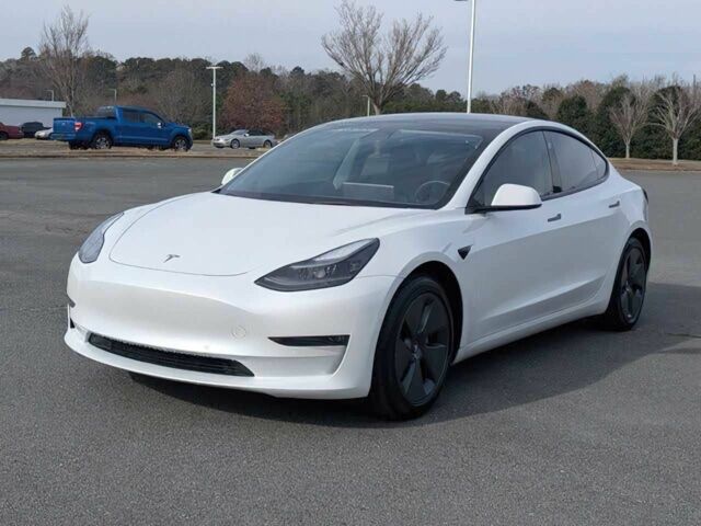 Білий Тесла Модель 3, об'ємом двигуна 0 л та пробігом 10 тис. км за 10400 $, фото 2 на Automoto.ua