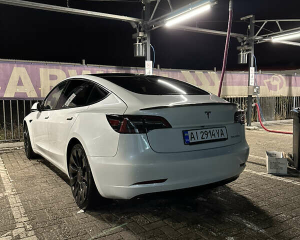 Тесла Модель 3 2022 в Николаеве на Automoto.ua Белый Тесла Модель 3, объемом двигателя 0 л и пробегом 87 тыс. км за 27000 $, фото 2 на Automoto.ua