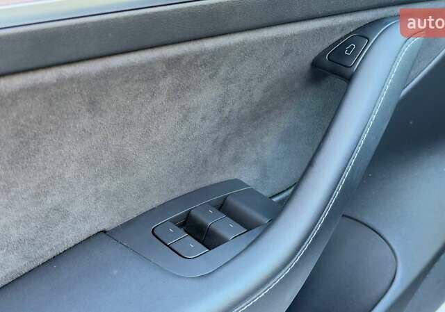 Білий Тесла Модель 3, об'ємом двигуна 0 л та пробігом 34 тис. км за 22900 $, фото 11 на Automoto.ua