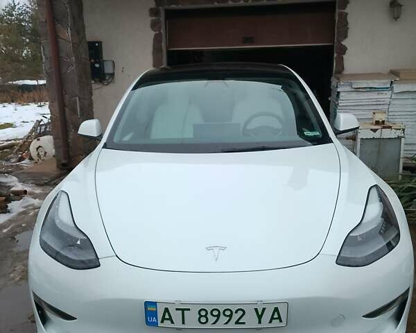 Білий Тесла Модель 3, об'ємом двигуна 0 л та пробігом 84 тис. км за 19900 $, фото 7 на Automoto.ua