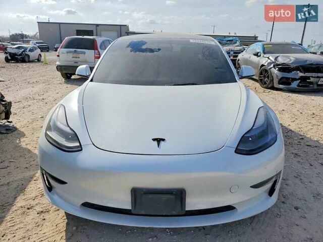 Белый Тесла Модель 3, объемом двигателя 0 л и пробегом 61 тыс. км за 7000 $, фото 4 на Automoto.ua