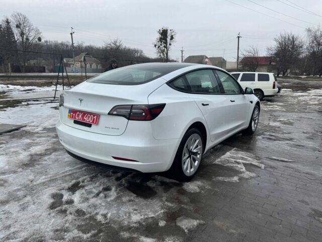 Белый Тесла Модель 3, объемом двигателя 0 л и пробегом 30 тыс. км за 25100 $, фото 4 на Automoto.ua