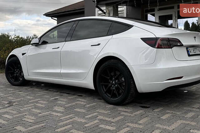 Белый Тесла Модель 3, объемом двигателя 0 л и пробегом 109 тыс. км за 20500 $, фото 2 на Automoto.ua