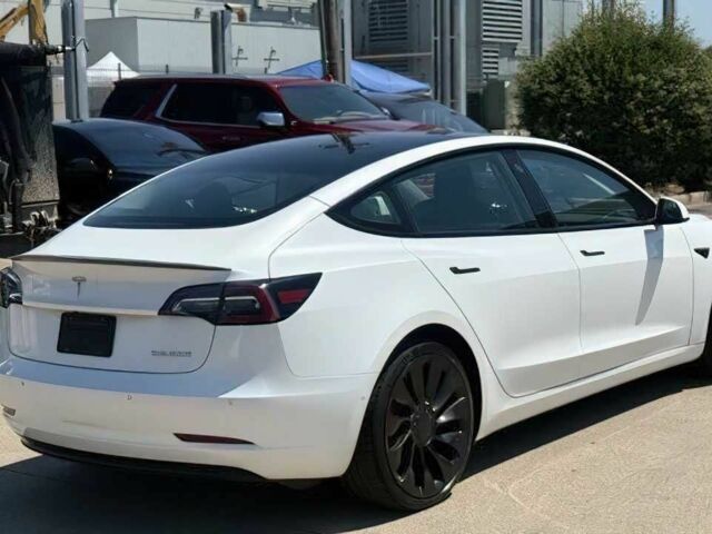 Білий Тесла Модель 3, об'ємом двигуна 0 л та пробігом 21 тис. км за 7892 $, фото 6 на Automoto.ua
