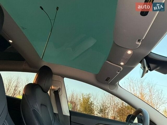 Белый Тесла Модель 3, объемом двигателя 0 л и пробегом 14 тыс. км за 29500 $, фото 13 на Automoto.ua
