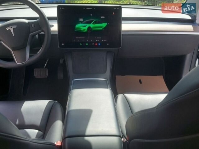 Белый Тесла Модель 3, объемом двигателя 0 л и пробегом 43 тыс. км за 21499 $, фото 16 на Automoto.ua