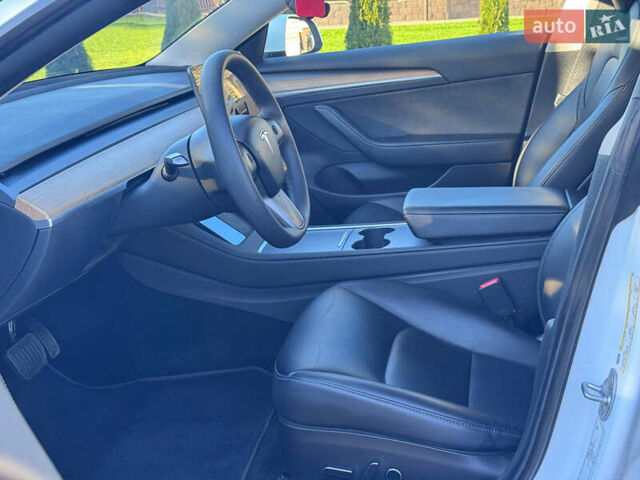 Тесла Модель 3 2022 у Стрые на Automoto.ua Білий Тесла Модель 3, об'ємом двигуна 0 л та пробігом 78 тис. км за 22500 $, фото 15 на Automoto.ua