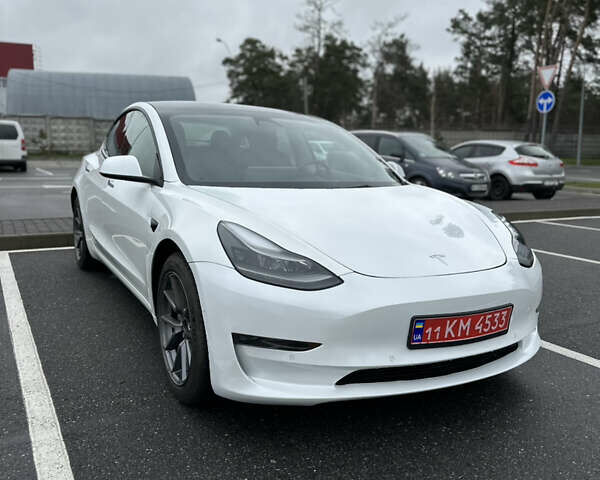 Белый Тесла Модель 3, объемом двигателя 0 л и пробегом 109 тыс. км за 16900 $, фото 1 на Automoto.ua