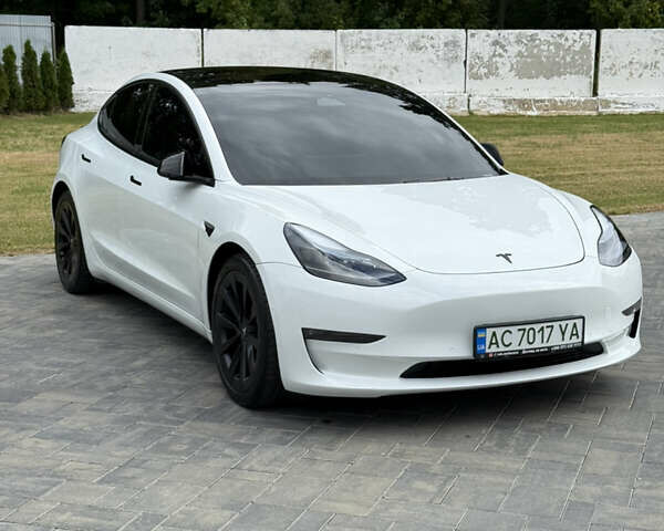 Белый Тесла Модель 3, объемом двигателя 0 л и пробегом 71 тыс. км за 23000 $, фото 39 на Automoto.ua