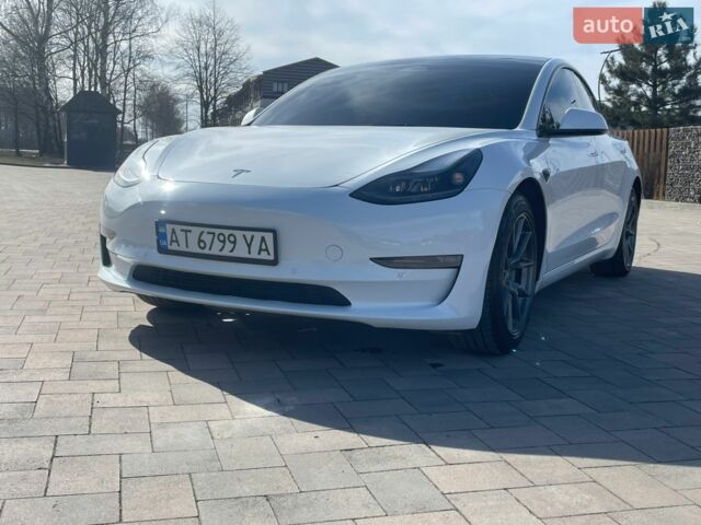 Белый Тесла Модель 3, объемом двигателя 0 л и пробегом 142 тыс. км за 18800 $, фото 7 на Automoto.ua