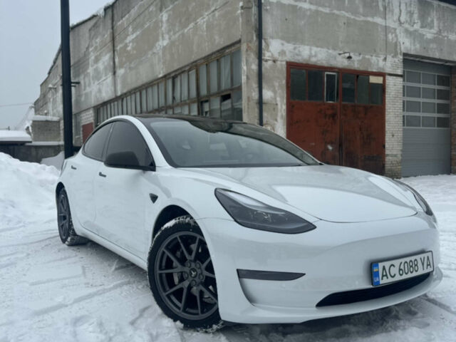 Белый Тесла Модель 3, объемом двигателя 0 л и пробегом 62 тыс. км за 23100 $, фото 14 на Automoto.ua