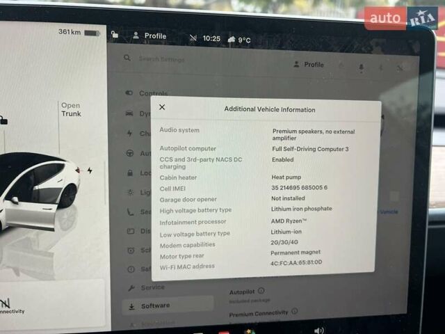 Тесла Модель 3 2022 у Києві на Automoto.ua Білий Тесла Модель 3, об'ємом двигуна 0 л та пробігом 64 тис. км за 14700 $, фото 2 на Automoto.ua