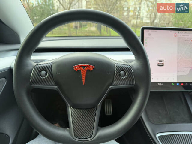 Белый Тесла Модель 3, объемом двигателя 0 л и пробегом 60 тыс. км за 22900 $, фото 33 на Automoto.ua