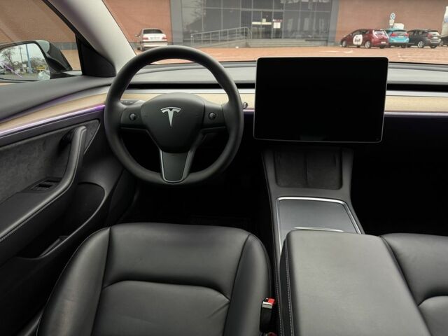 Білий Тесла Модель 3, об'ємом двигуна 0 л та пробігом 31 тис. км за 20900 $, фото 18 на Automoto.ua