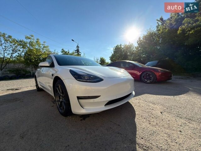Білий Тесла Модель 3, об'ємом двигуна 0 л та пробігом 40 тис. км за 22900 $, фото 8 на Automoto.ua