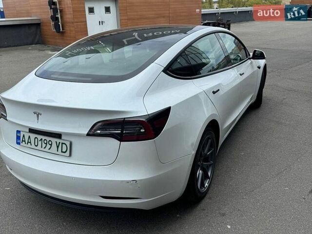Белый Тесла Модель 3, объемом двигателя 0 л и пробегом 58 тыс. км за 19000 $, фото 5 на Automoto.ua